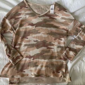american eagle lightweight camo long sleeve